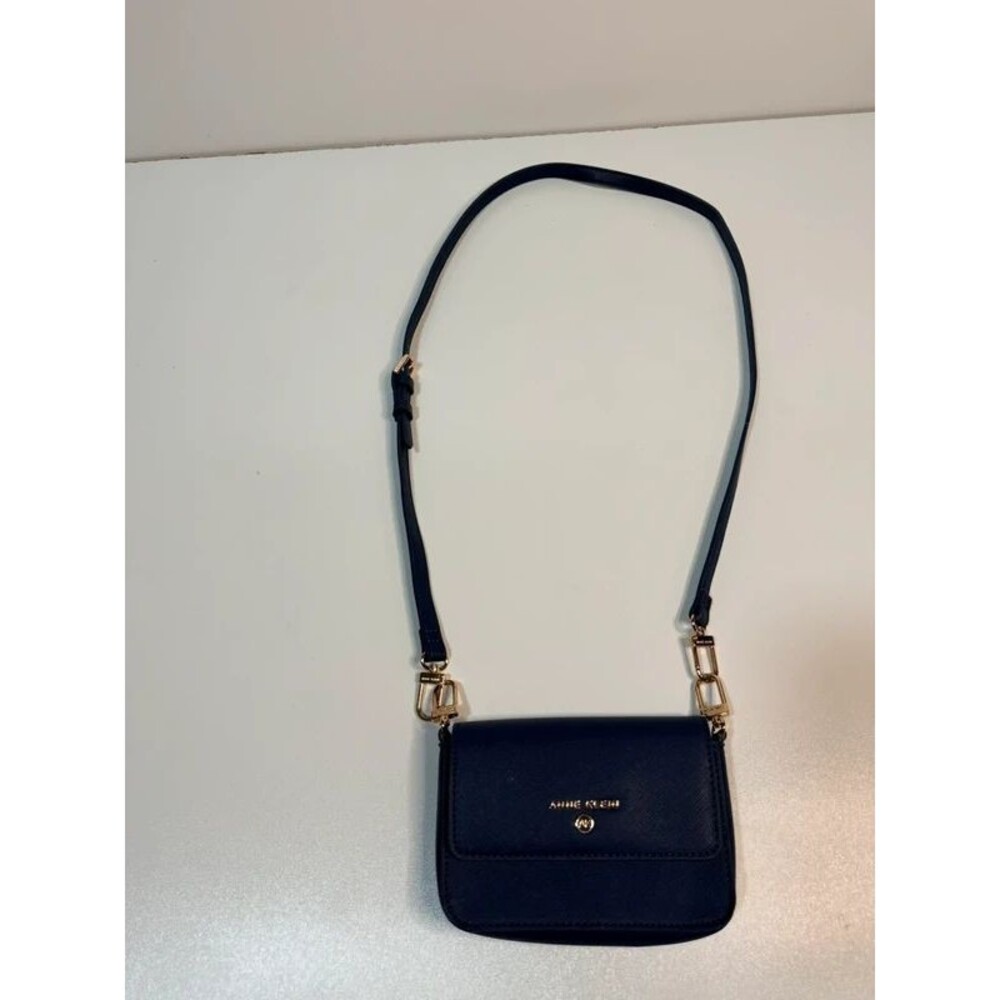 small women's wallet